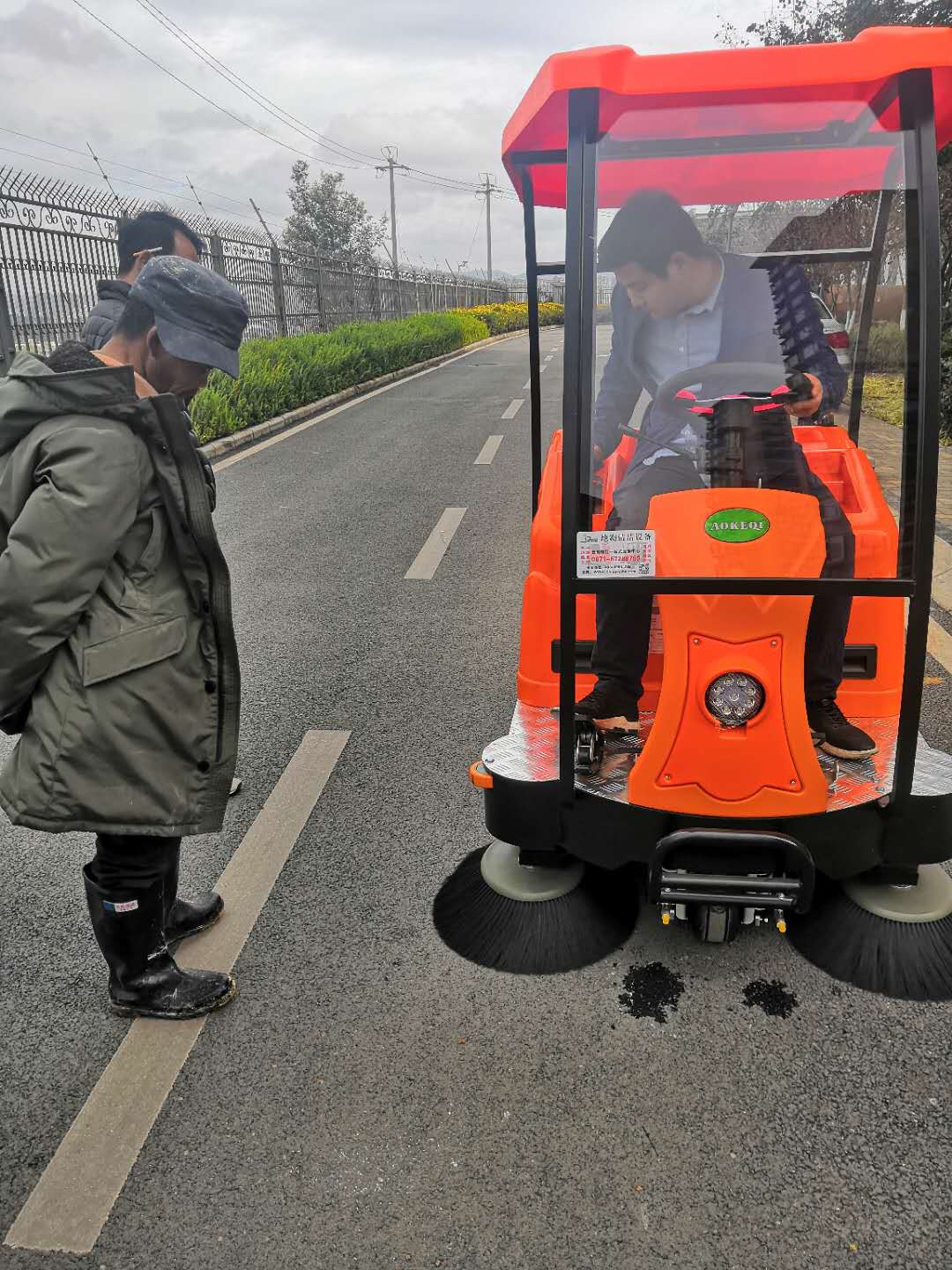 廣西掃地機(jī)廠家直銷
